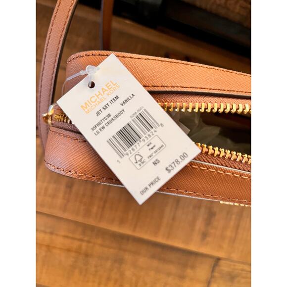 Michael Kors Jsi Large Ew Crossbody In Signature Vanilla NWT - Picture 12 of 12